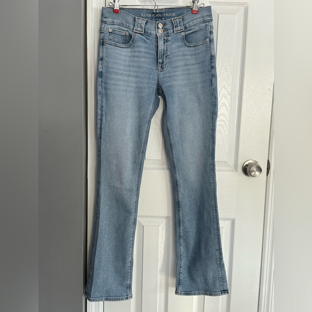 American eagle 90’s low rise skinny kick jeans size 4